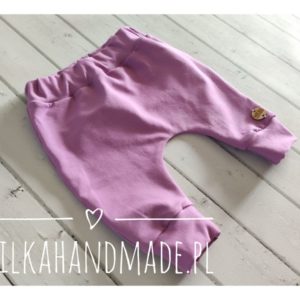 Spodnie dziecięce fioletowe