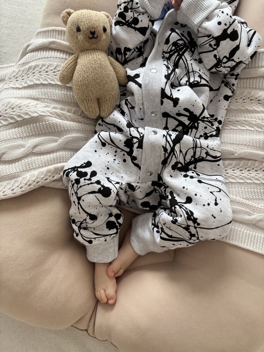 Kombinezon ocieplany dla chłopca szary melanż w czarne plamy - obrazek 11