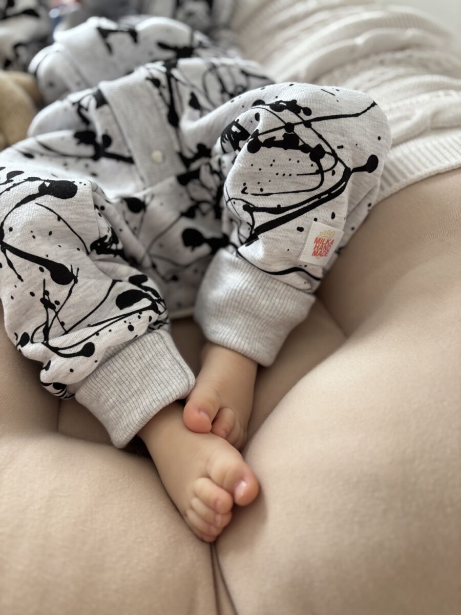 Kombinezon ocieplany dla chłopca szary melanż w czarne plamy - obrazek 10