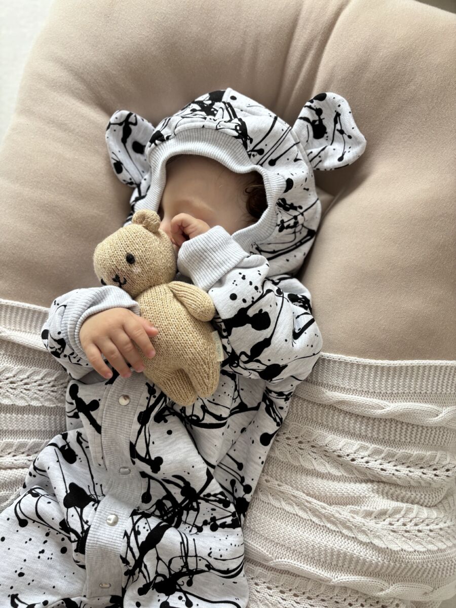 Kombinezon ocieplany dla chłopca szary melanż w czarne plamy - obrazek 8