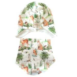 Czapka i chustka zwierzęta w lesie