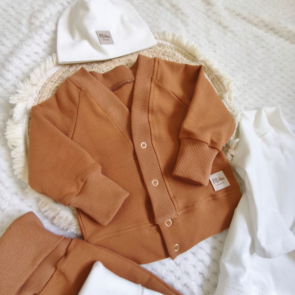 Wyprawka dla noworodka kolory - obrazek 4